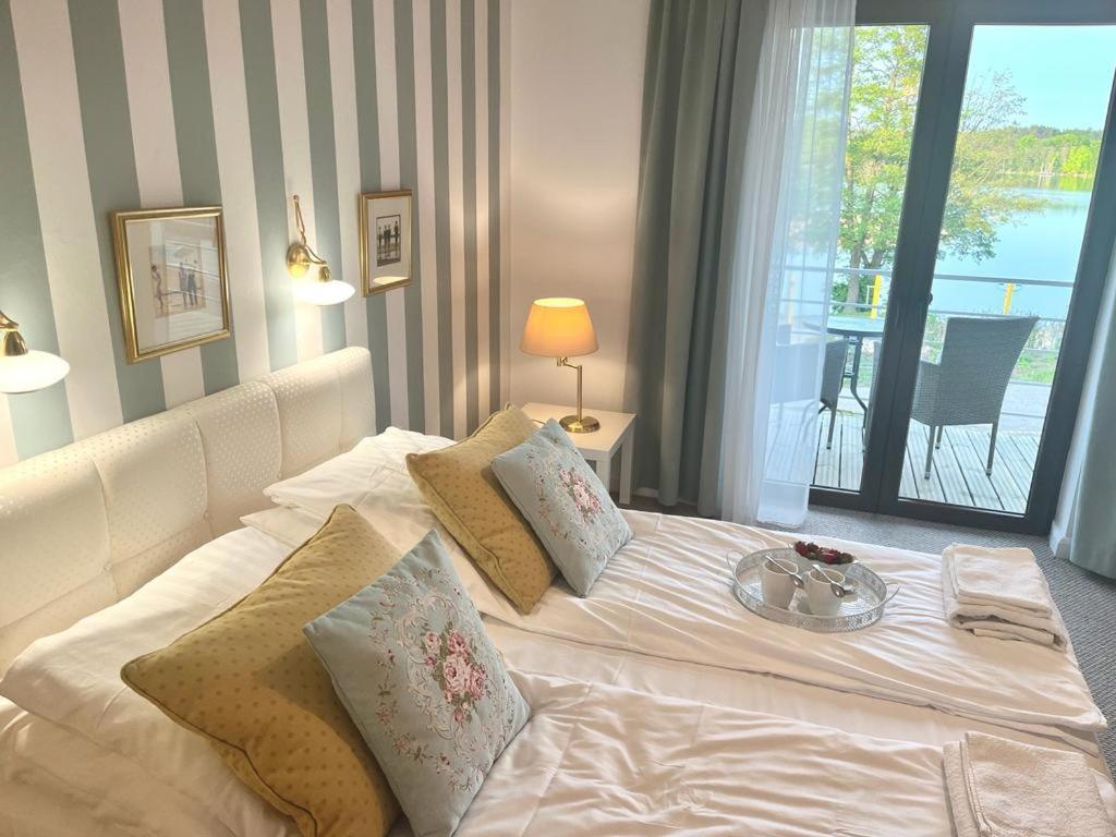 Pokoje Goscinne Villa Plaza รูเชียนา-นิดา ภายนอก รูปภาพ