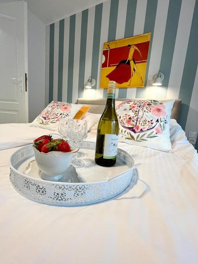 Pokoje Goscinne Villa Plaza รูเชียนา-นิดา ภายนอก รูปภาพ